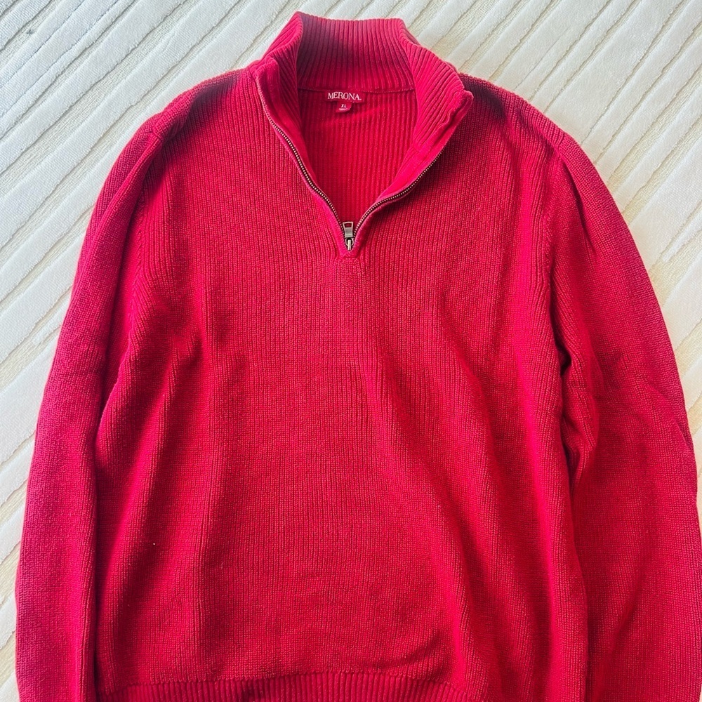 Merona Men's ribbed Red Sweater XL